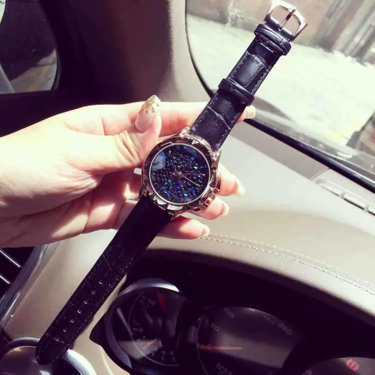 Carved Blue Starry Leather Strap Women's Watch