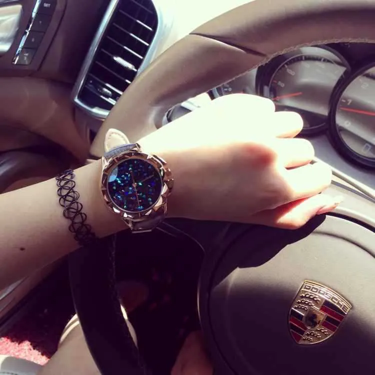 Carved Blue Starry Leather Strap Women's Watch