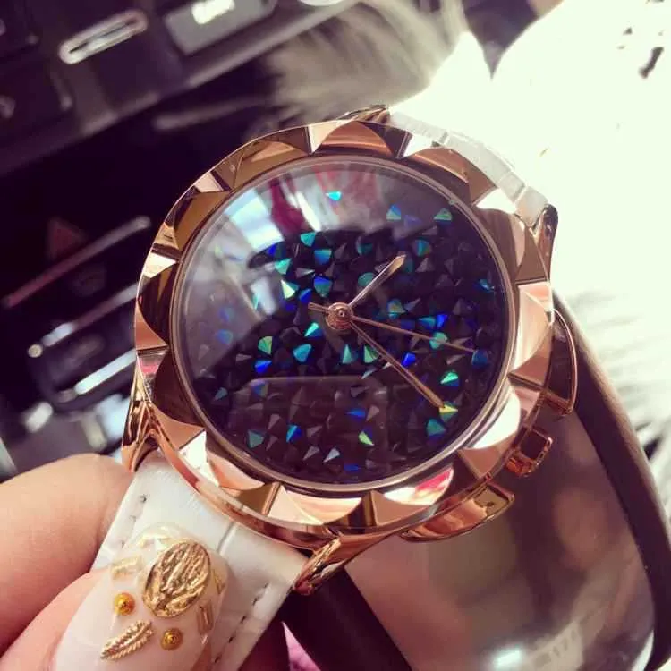 Carved Blue Starry Leather Strap Women's Watch