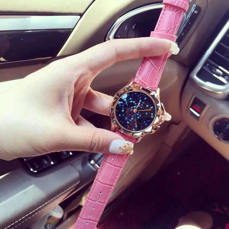 Carved Blue Starry Leather Strap Women's Watch