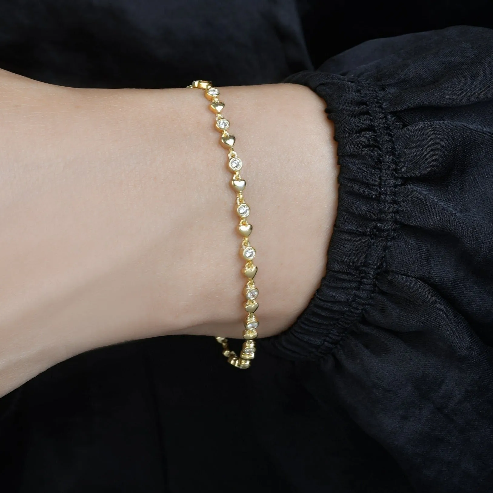 Diamond and Heart Bezel Bracelet