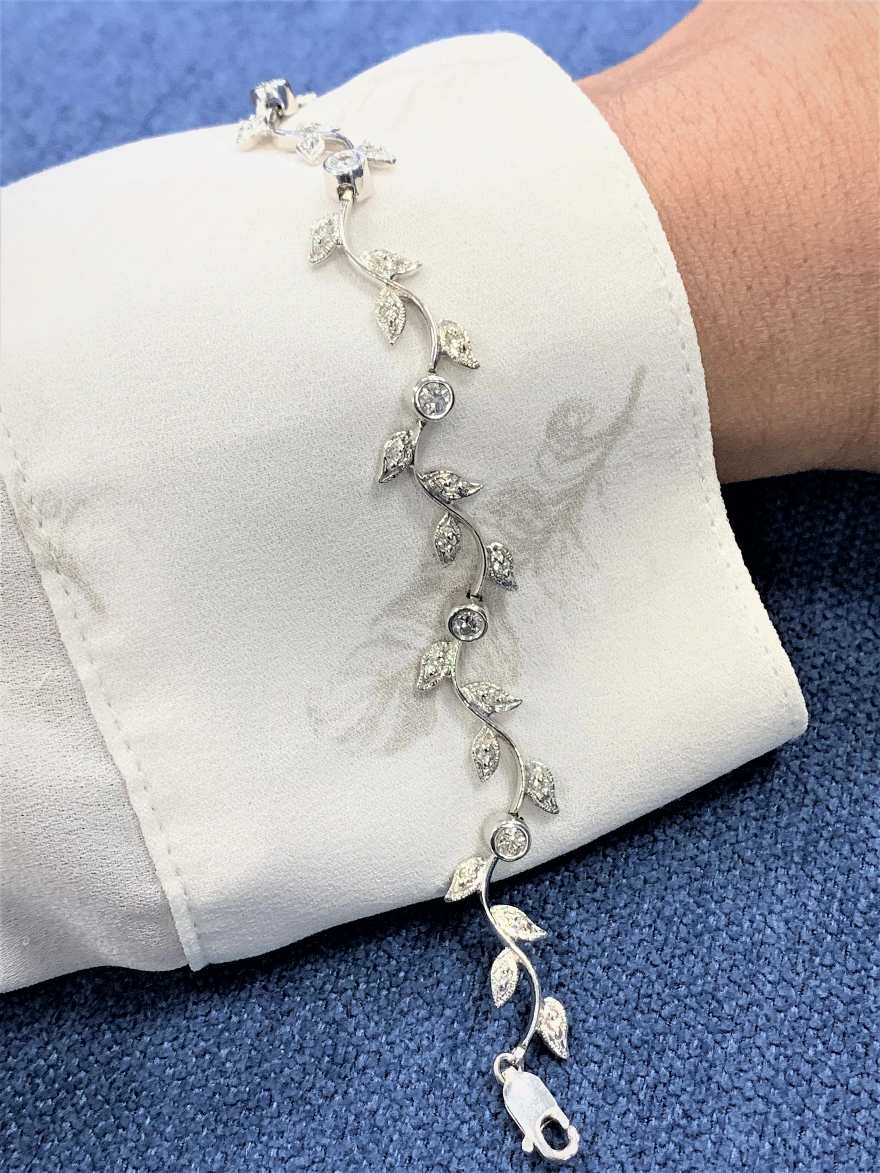 Grape Vine Diamond Bracelet (1.09 ct Diamonds) in White Gold