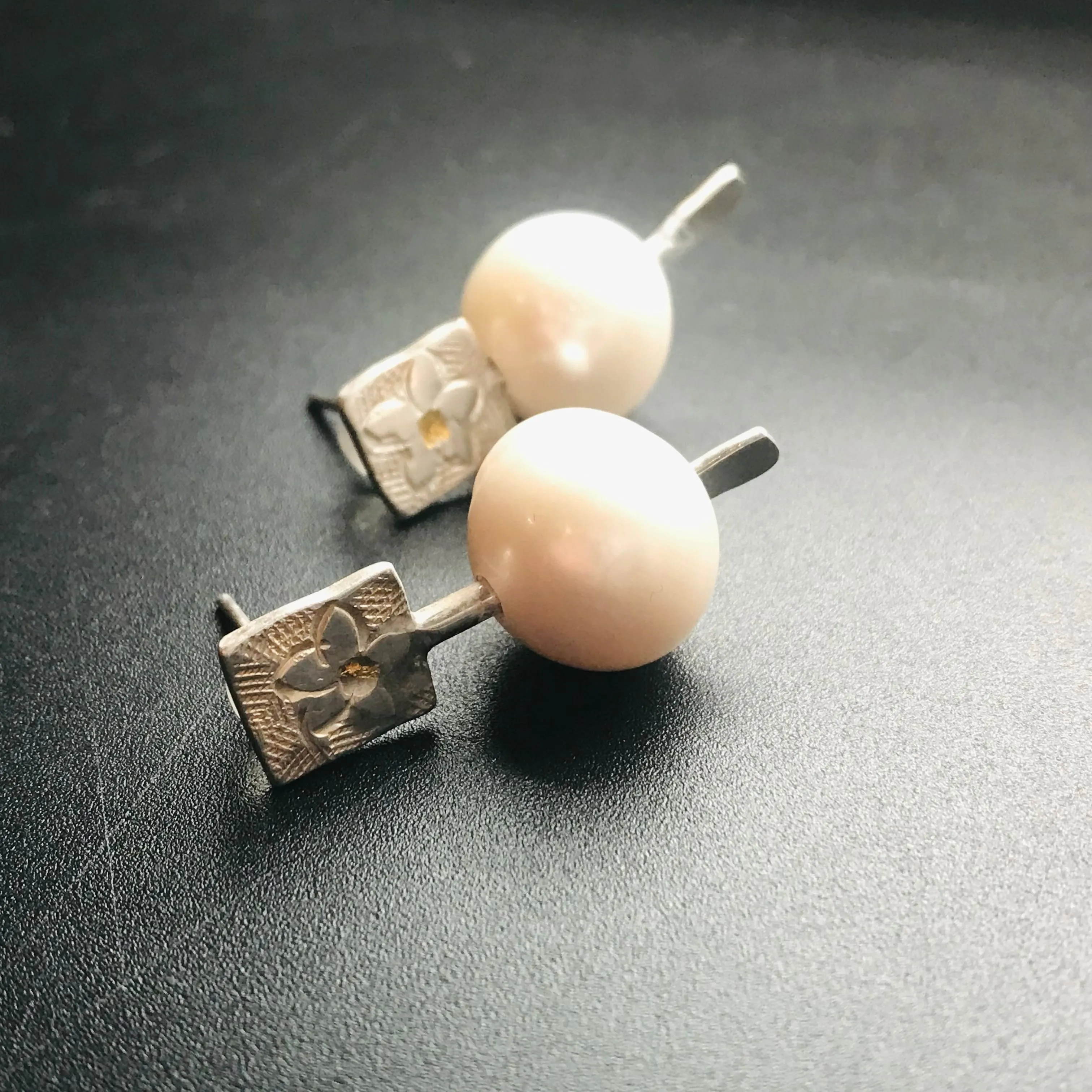 Keum-boo and Pearl Drop Stud Earrings by Soma Mo