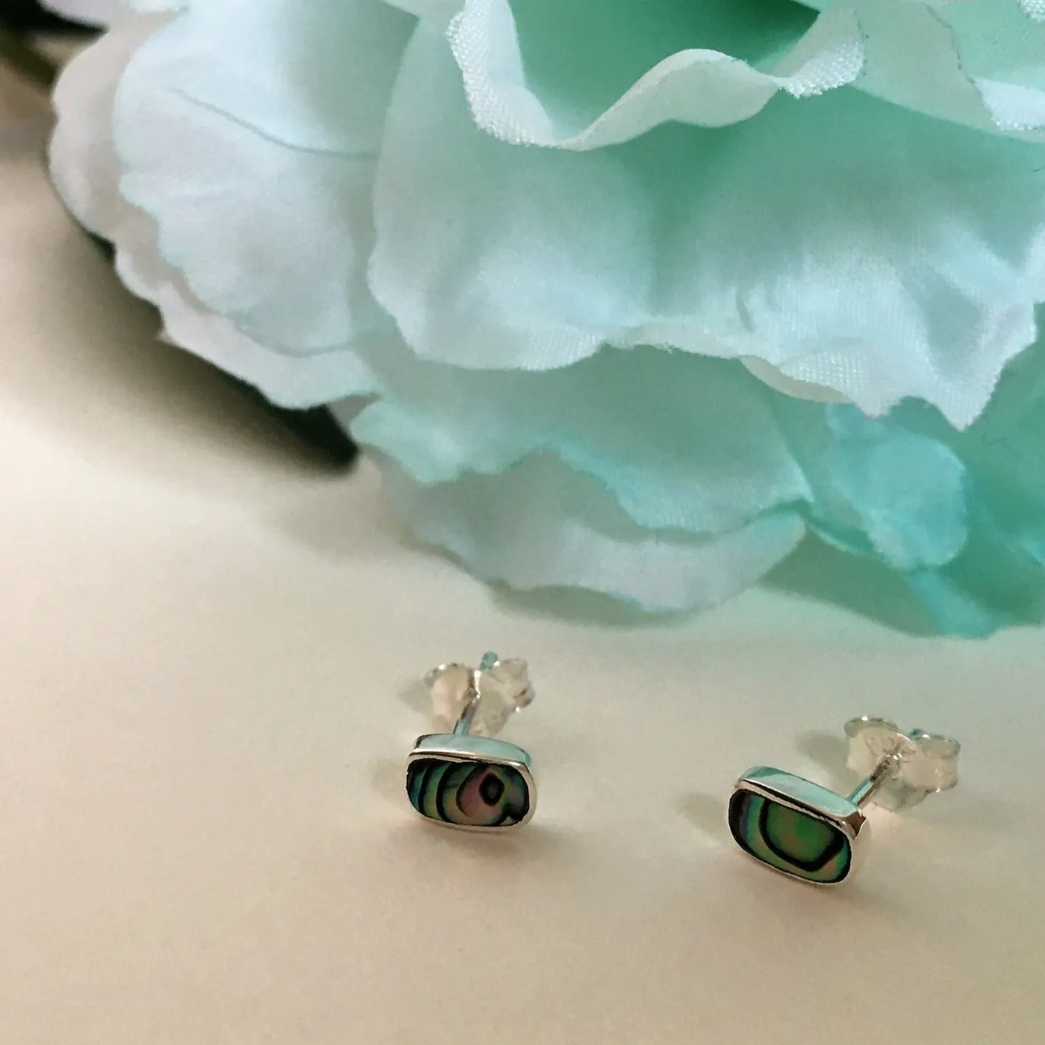 Serena Stud Earrings - VE187