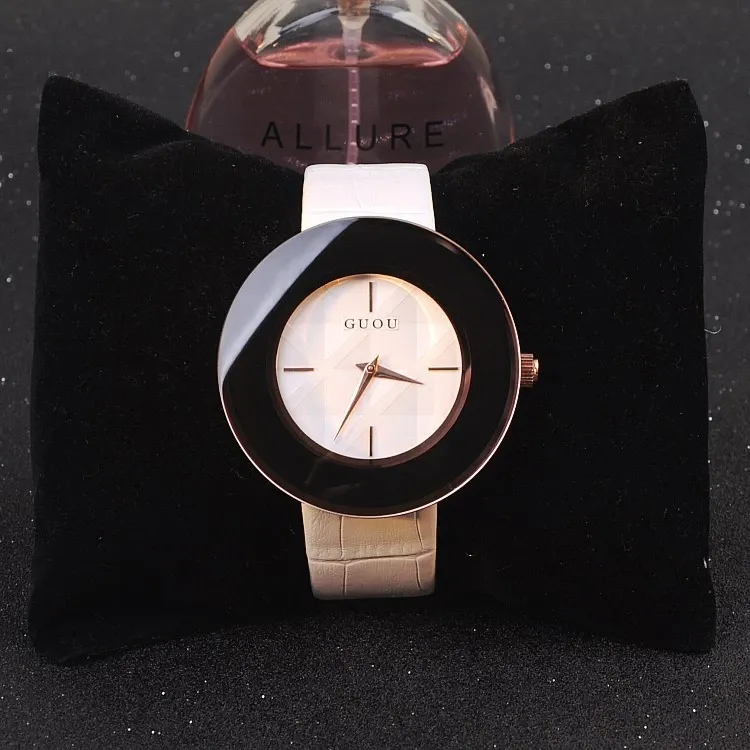 Shining Large Dial Women's Watch