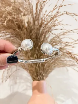 SILVER METAL PEAR BRACELET