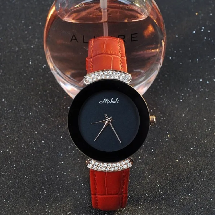 Simple Round Dial Durable Women's Watch