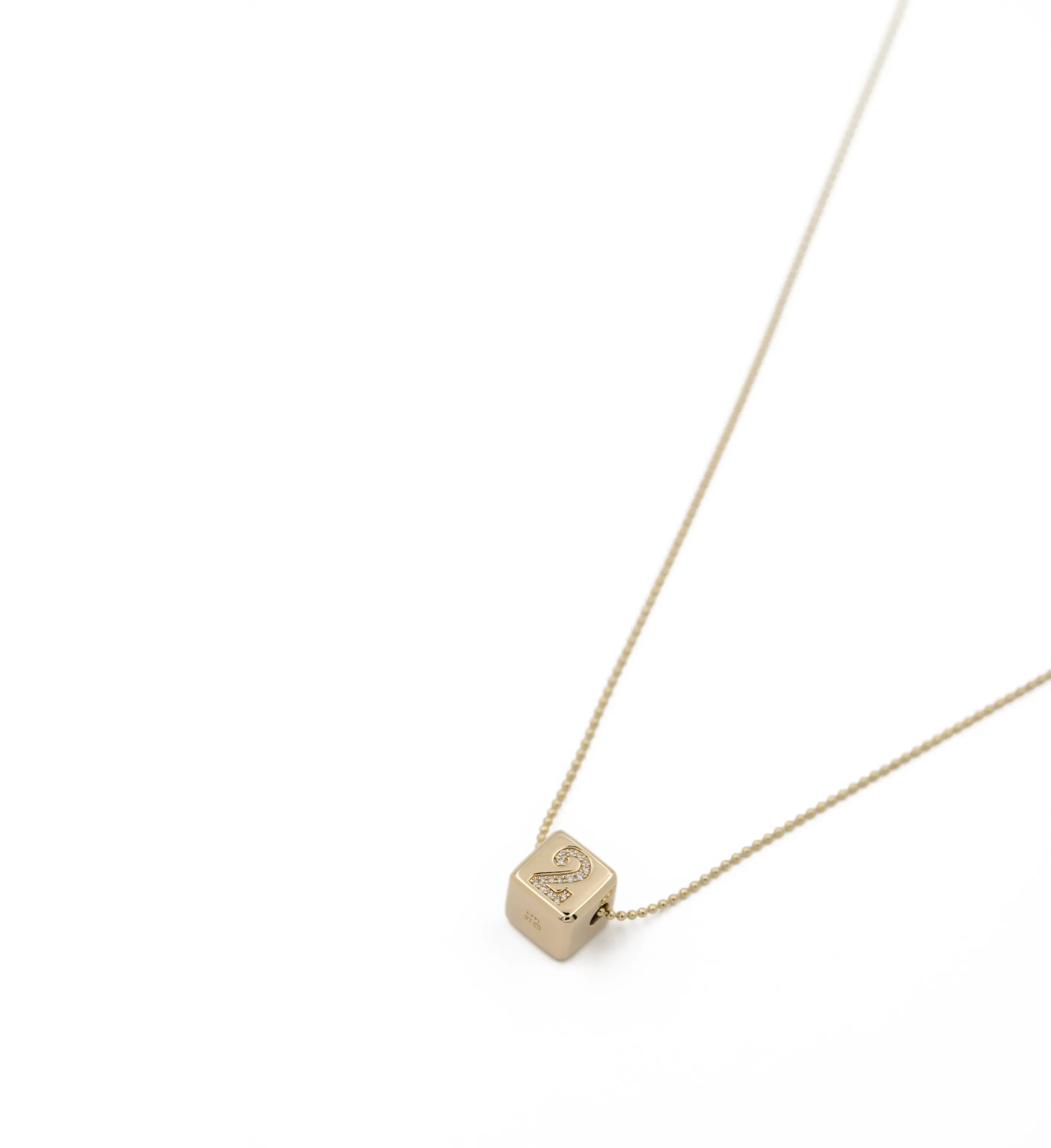 THE LUCKY NUMBER NECKLACE